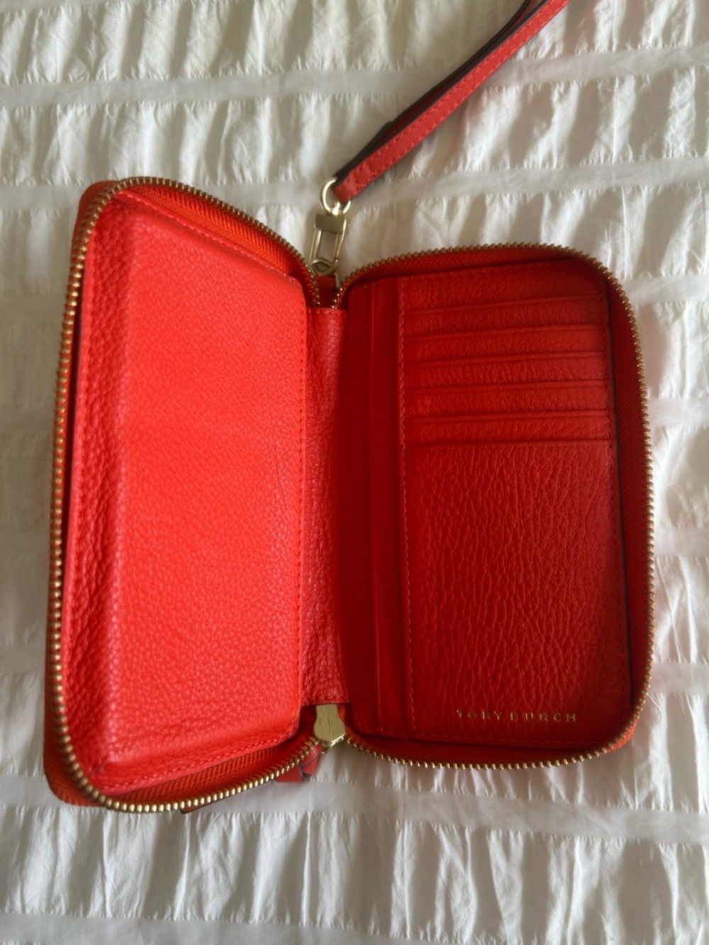 Tory Burch Vibrant Red Embossed Leather Wristlet - Picture 4 of 5